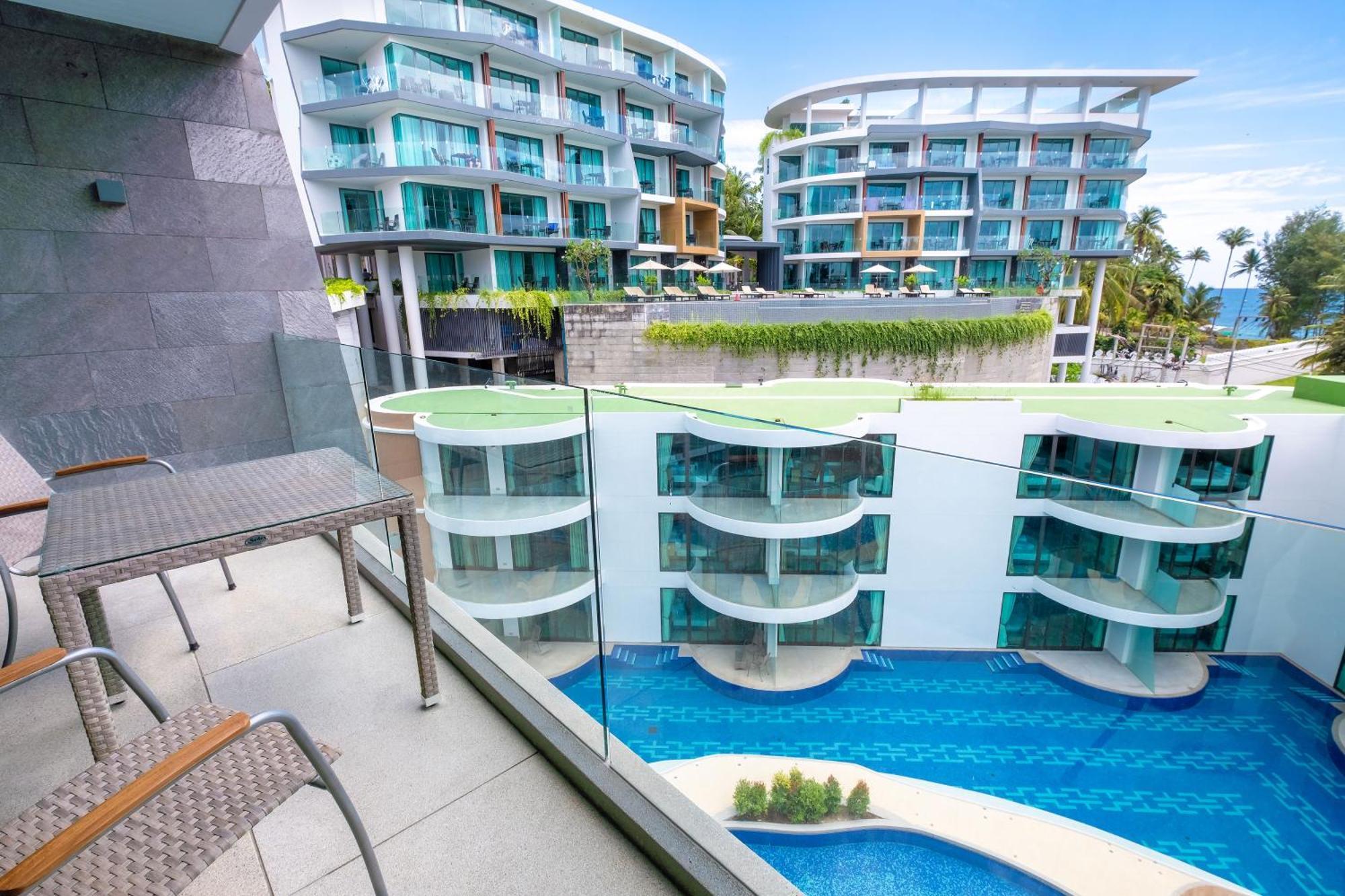 Lets Phuket Twin Sands Resort & Spa Patong Exterior photo